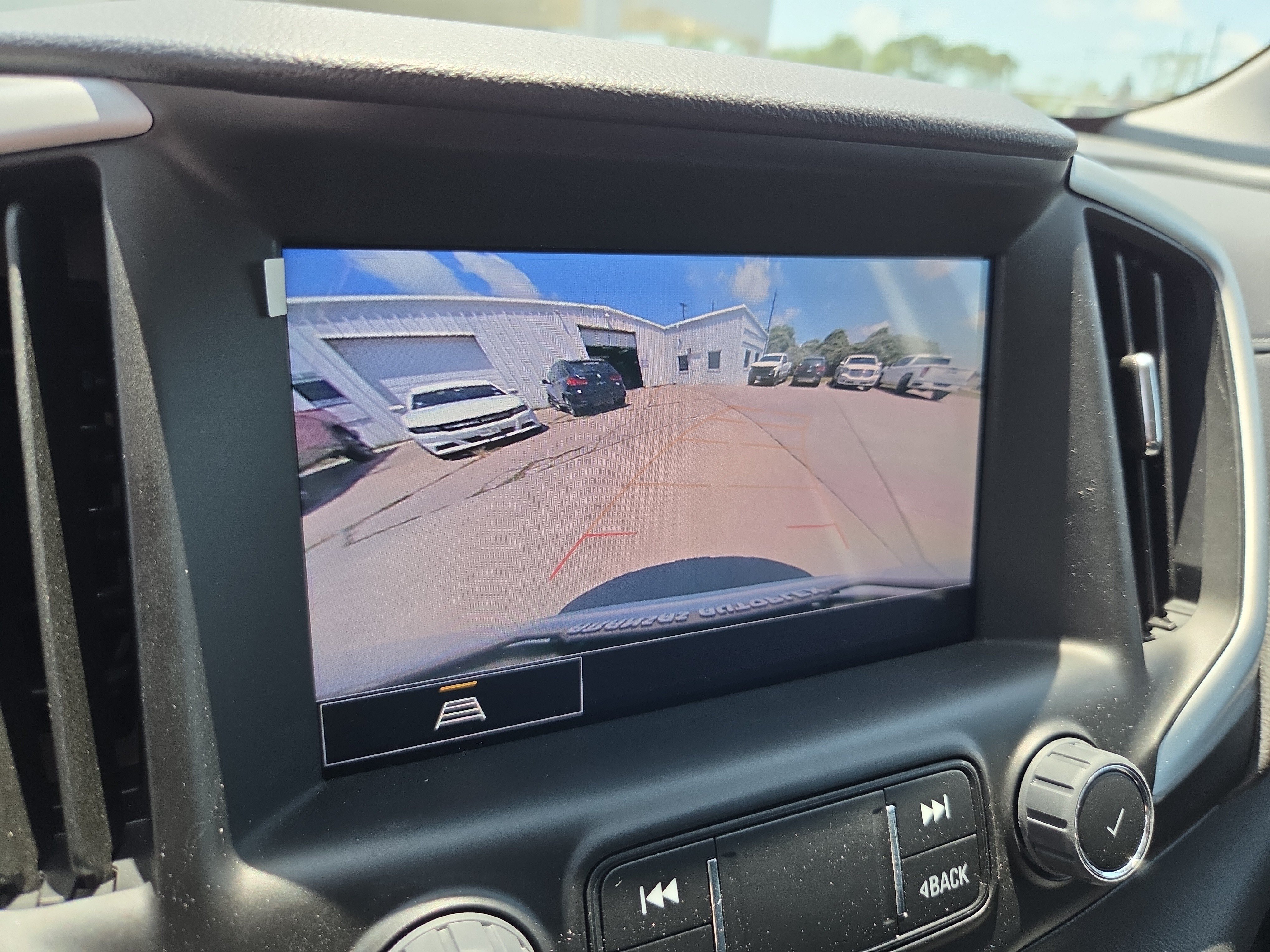 Used 2023 GMC Terrain SLT FWD image 20