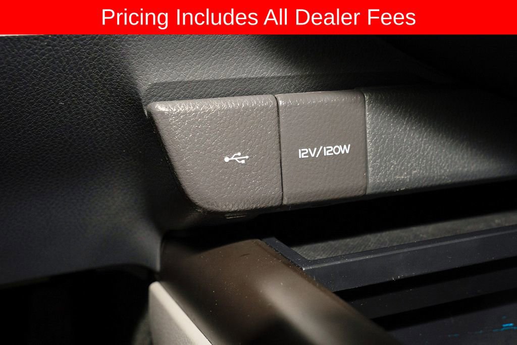 Used 2023 Toyota Camry SE w/ Convenience Package FWD image 13