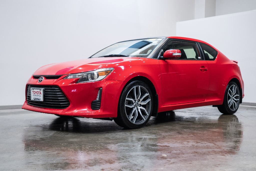 Used 2014 Scion tC image 3