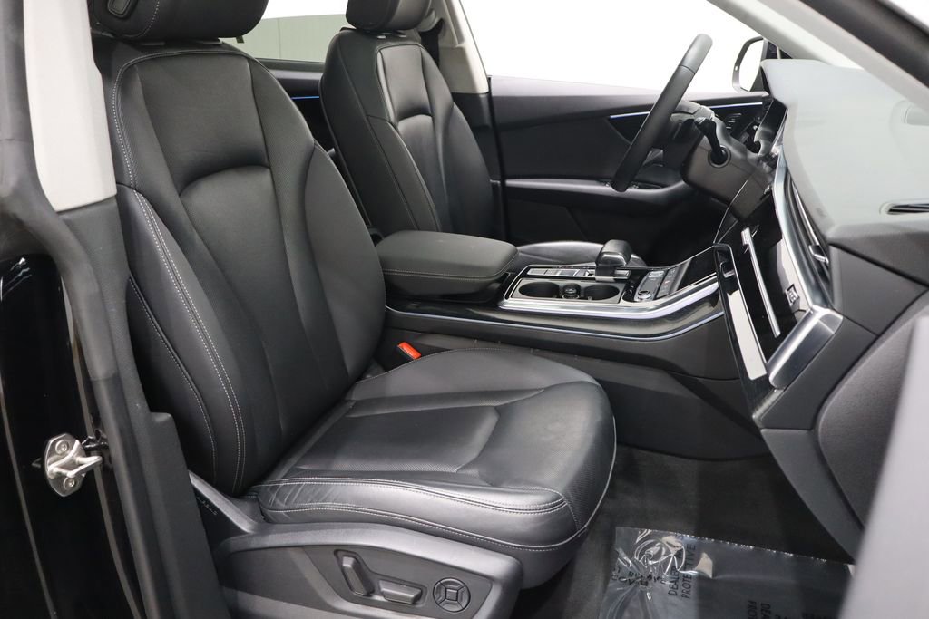 Used 2019 Audi Q8 Premium Plus image 15