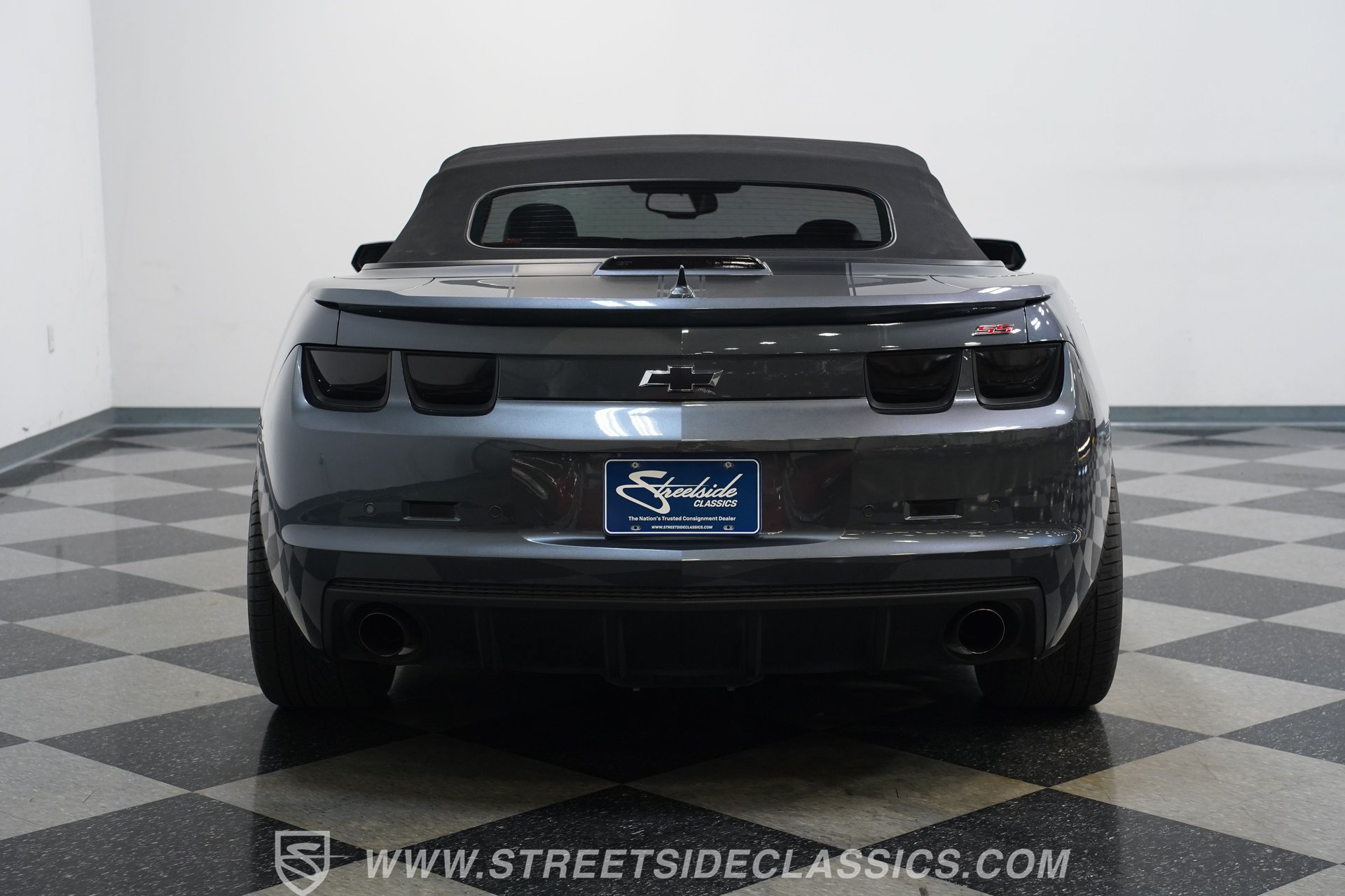 Used 2011 Chevrolet Camaro SS w/ RS Package RWD image 11