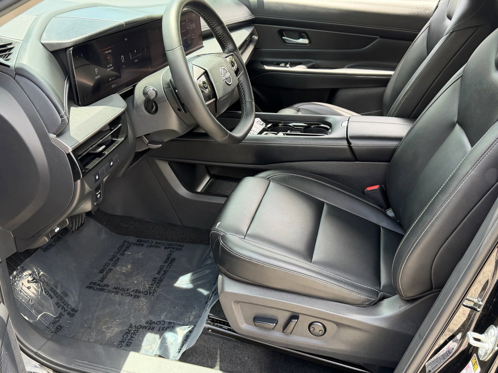 Certified 2025 Nissan Murano SV FWD image 11
