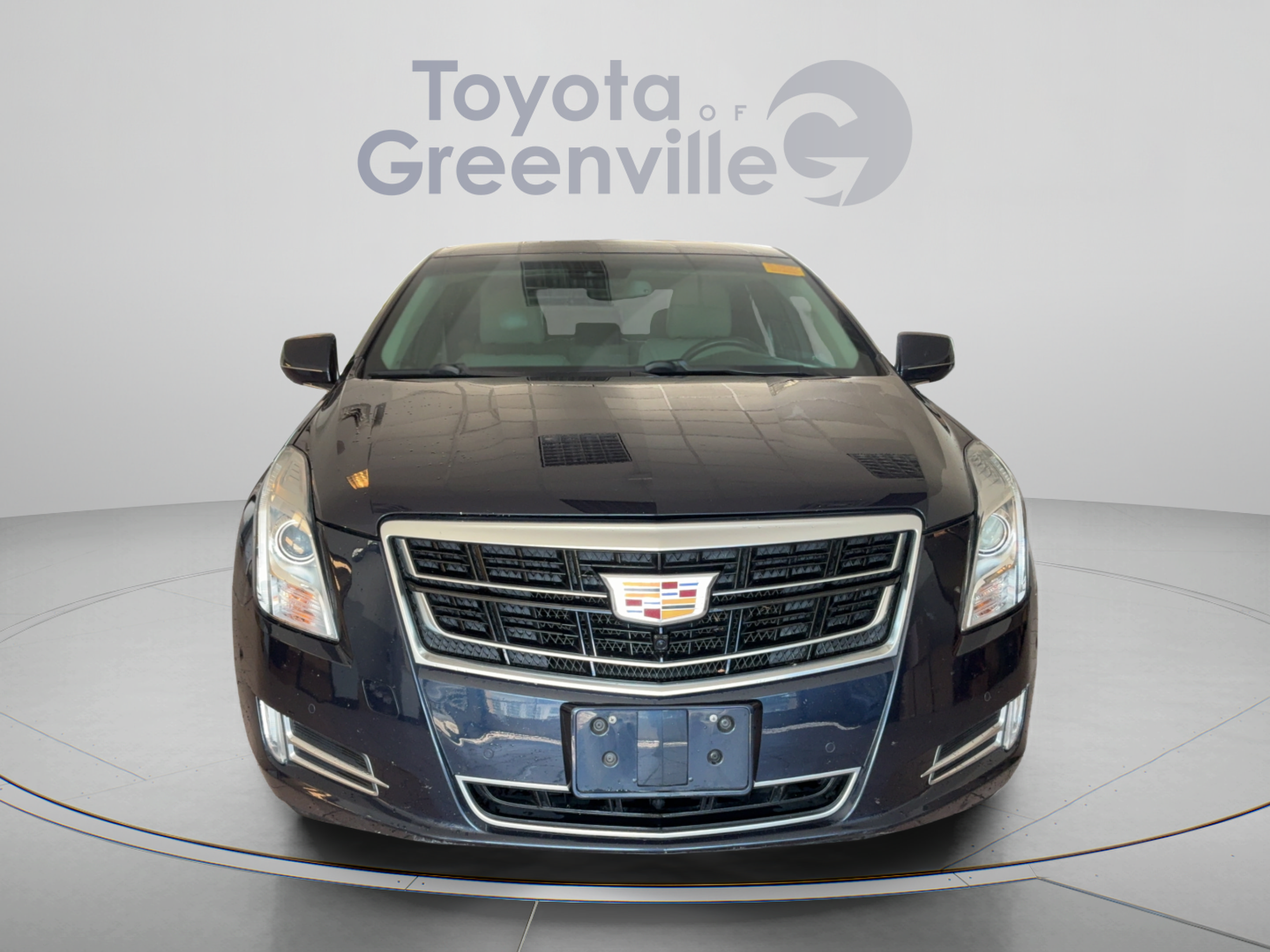 Used 2017 Cadillac XTS Luxury w/ Driver Awareness Package FWD image 9