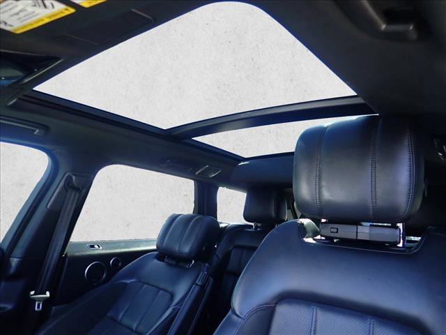 Used 2021 Land Rover Range Rover Sport HST image 13