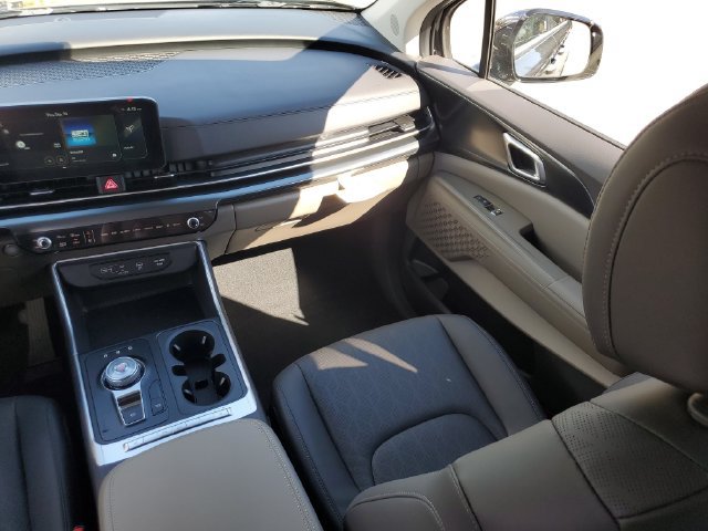 New 2027 Kia Carnival LXS FWD image 12