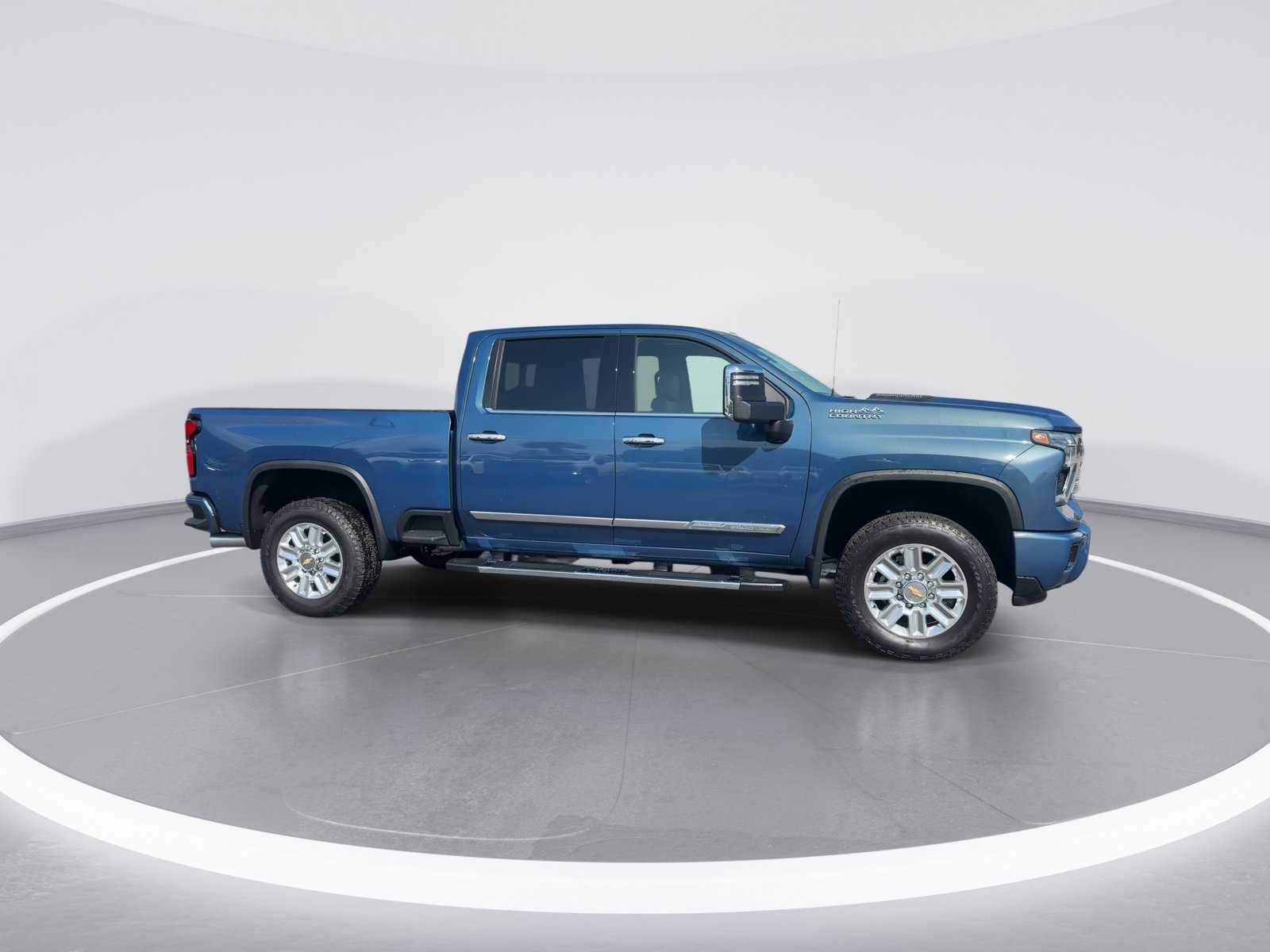 Used 2025 Chevrolet Silverado 2500 High Country w/ High Country Premium Package image 10