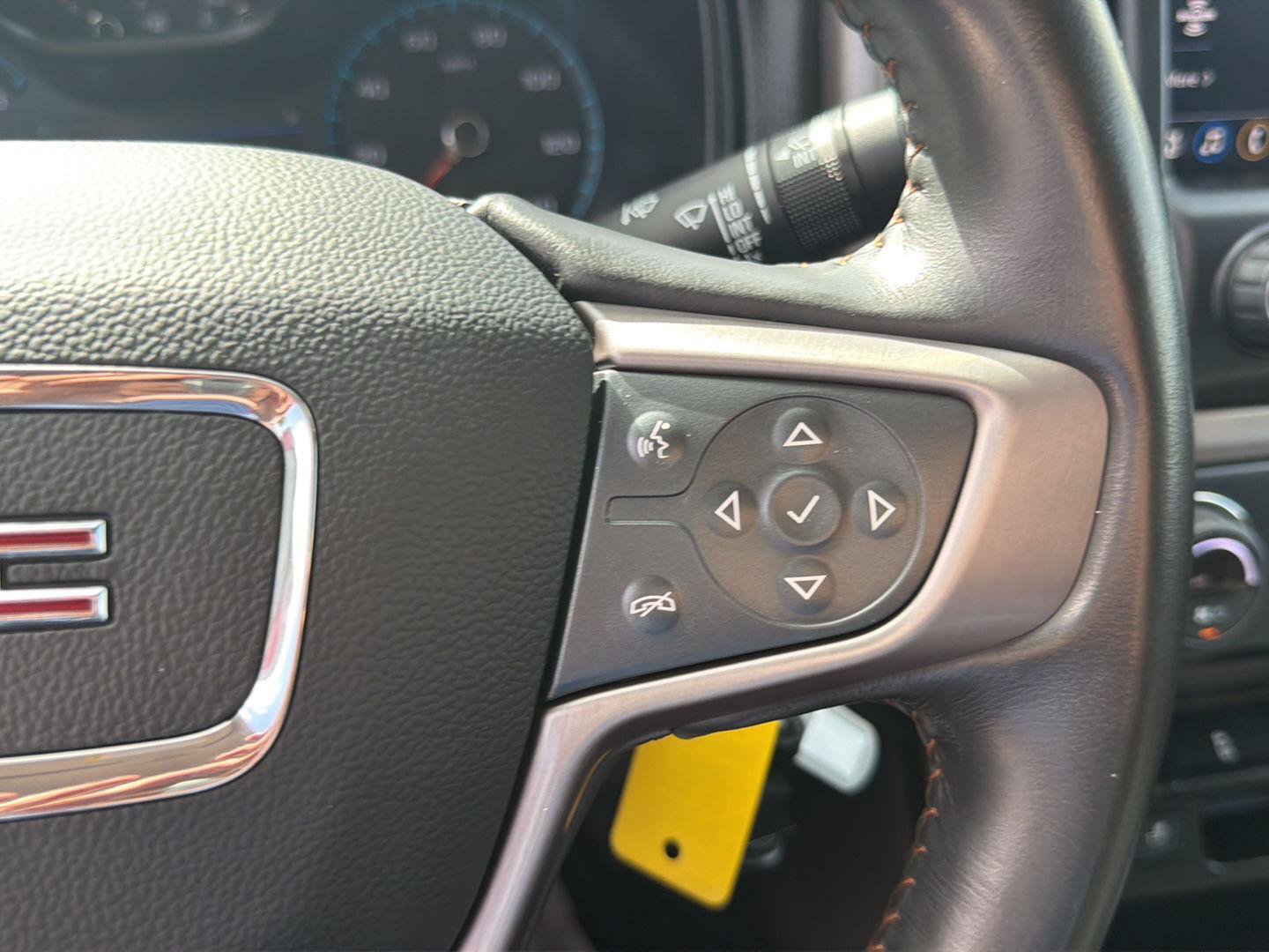 Used 2022 GMC Canyon AT4 AWD/4WD image 27