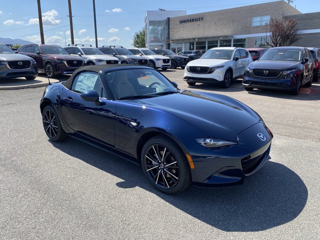 New 2026 MAZDA MX-5 Miata Grand Touring w/ Weather Package RWD image 37