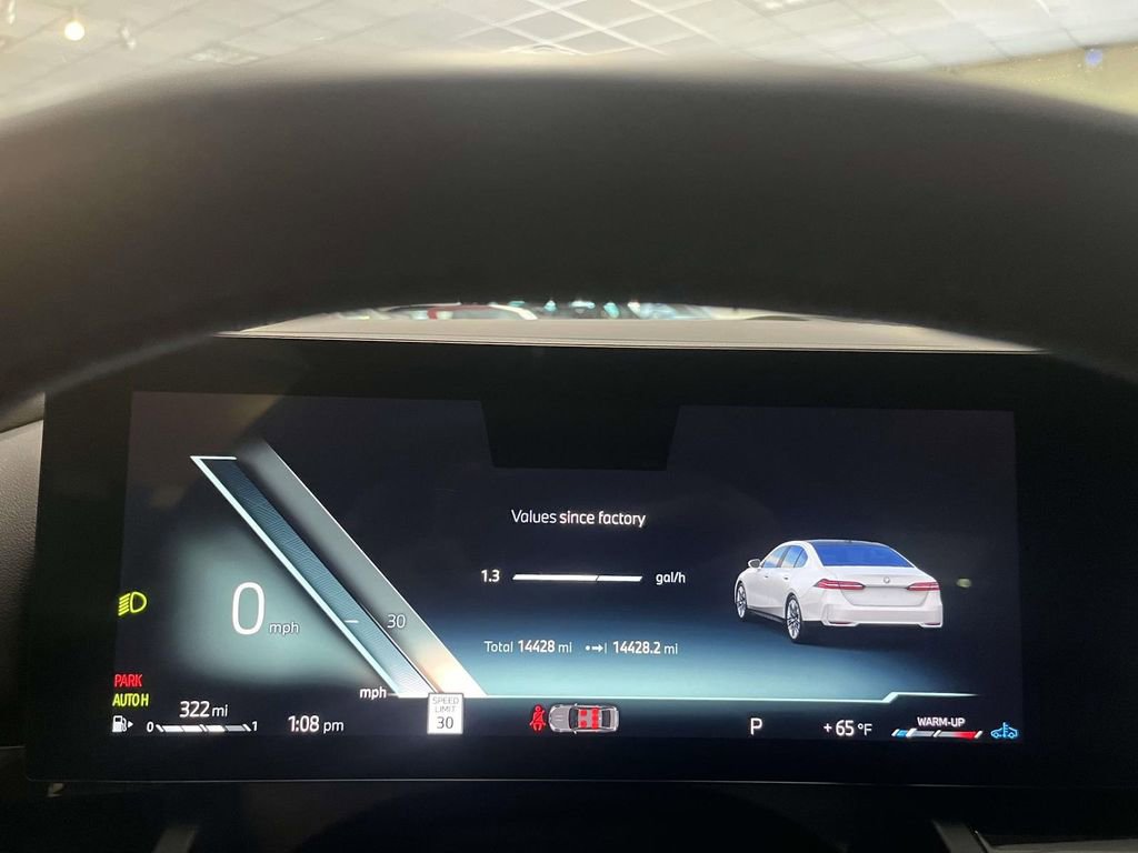 Used 2026 BMW 530i xDrive AWD/4WD image 24