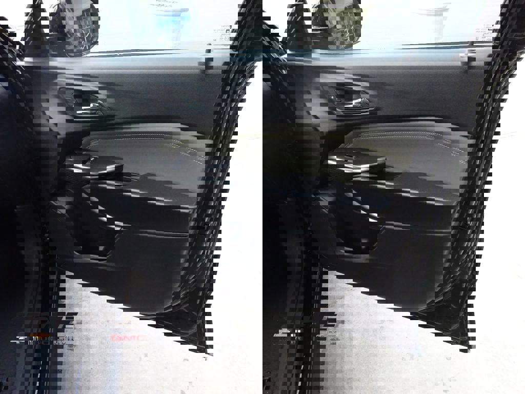 New 2026 Chevrolet Trax ACTIV w/ Driver Confidence Package image 28