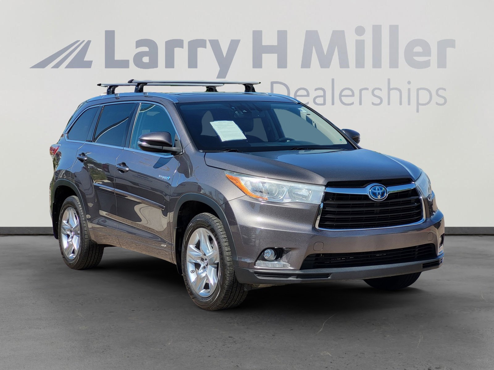 Used 2016 Toyota Highlander Limited Platinum AWD/4WD image 3
