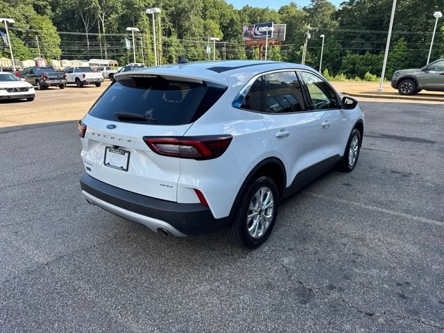 Used 2024 Ford Escape Active w/ Tech Pack #1 AWD/4WD image 5
