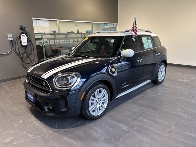 Used 2023 MINI Cooper Countryman SE w/ Storage Package image 23