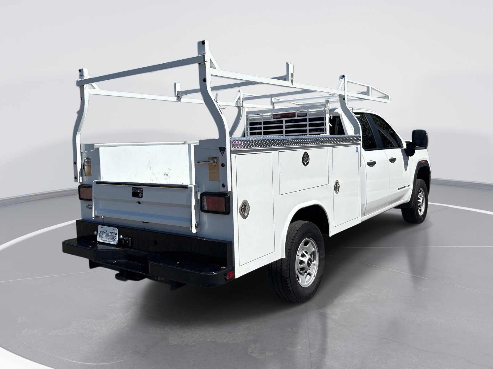 Used 2025 GMC Sierra 2500 Pro w/ Convenience Package AWD/4WD image 8