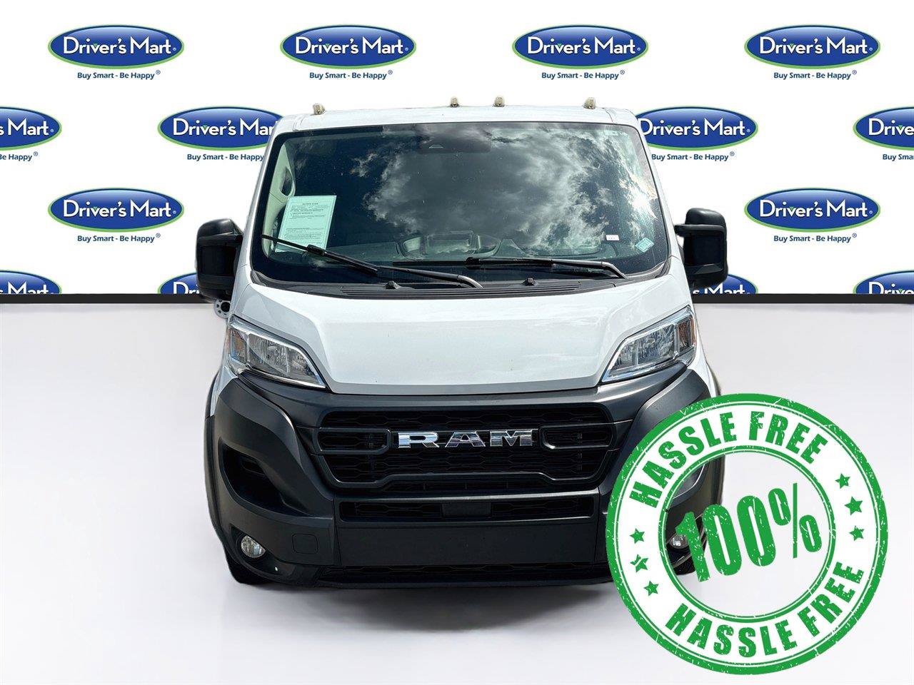 Used 2025 RAM ProMaster 2500 w/ Convenience Group FWD image 2