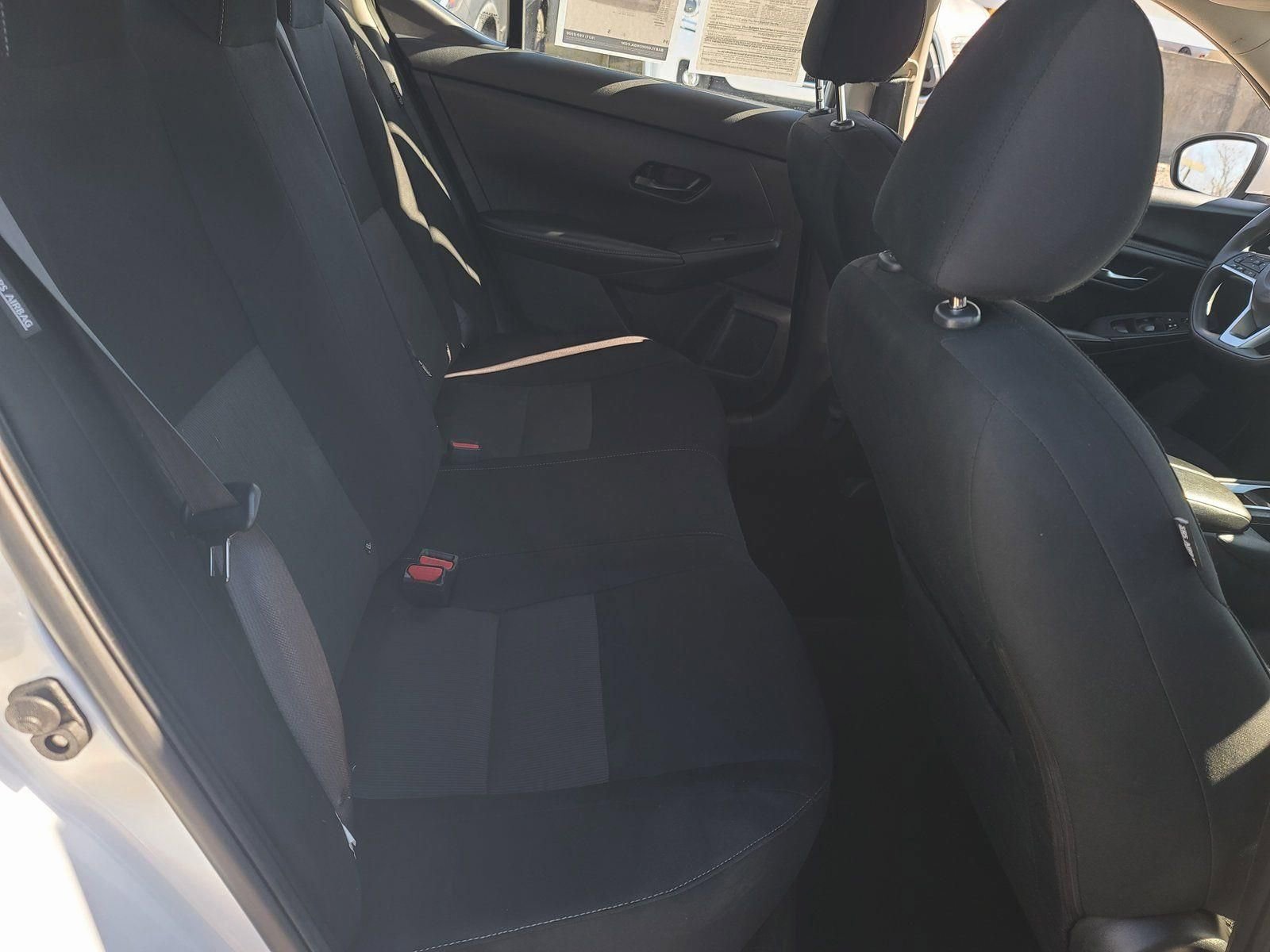 Used 2024 Nissan Sentra SV FWD image 17