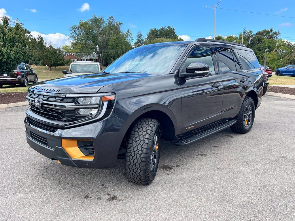 New 2027 Ford Expedition Tremor AWD/4WD image 3