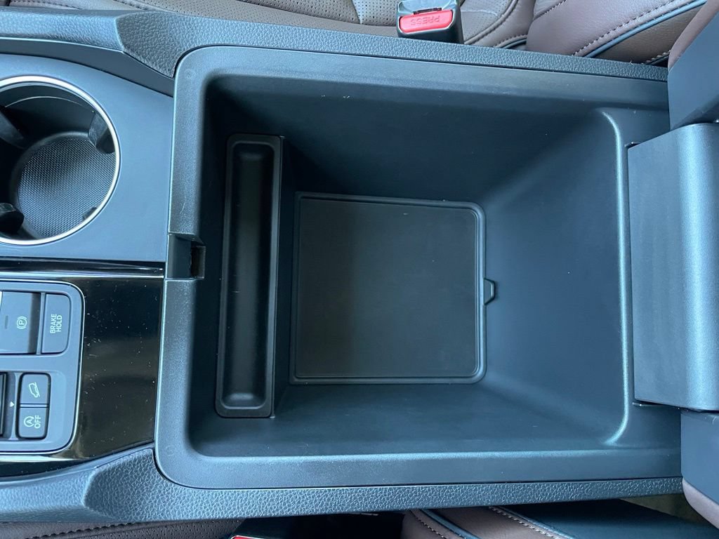 Used 2025 Honda Pilot Elite image 24