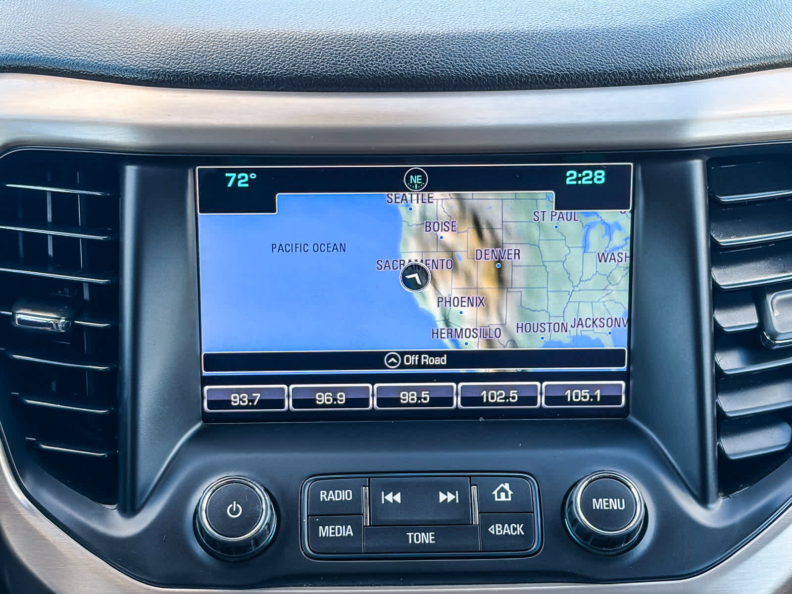 Used 2019 GMC Acadia Denali w/ Technology Package image 13
