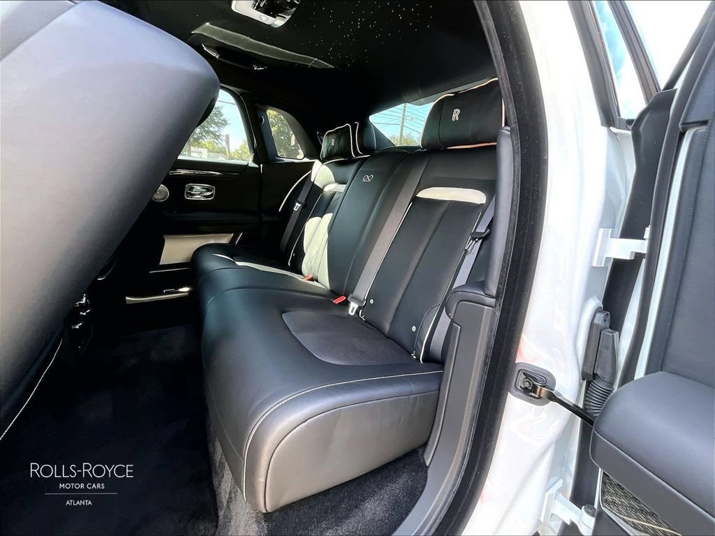 Used 2024 Rolls-Royce Ghost Black Badge w/ Black Badge Ghost Package AWD/4WD image 22