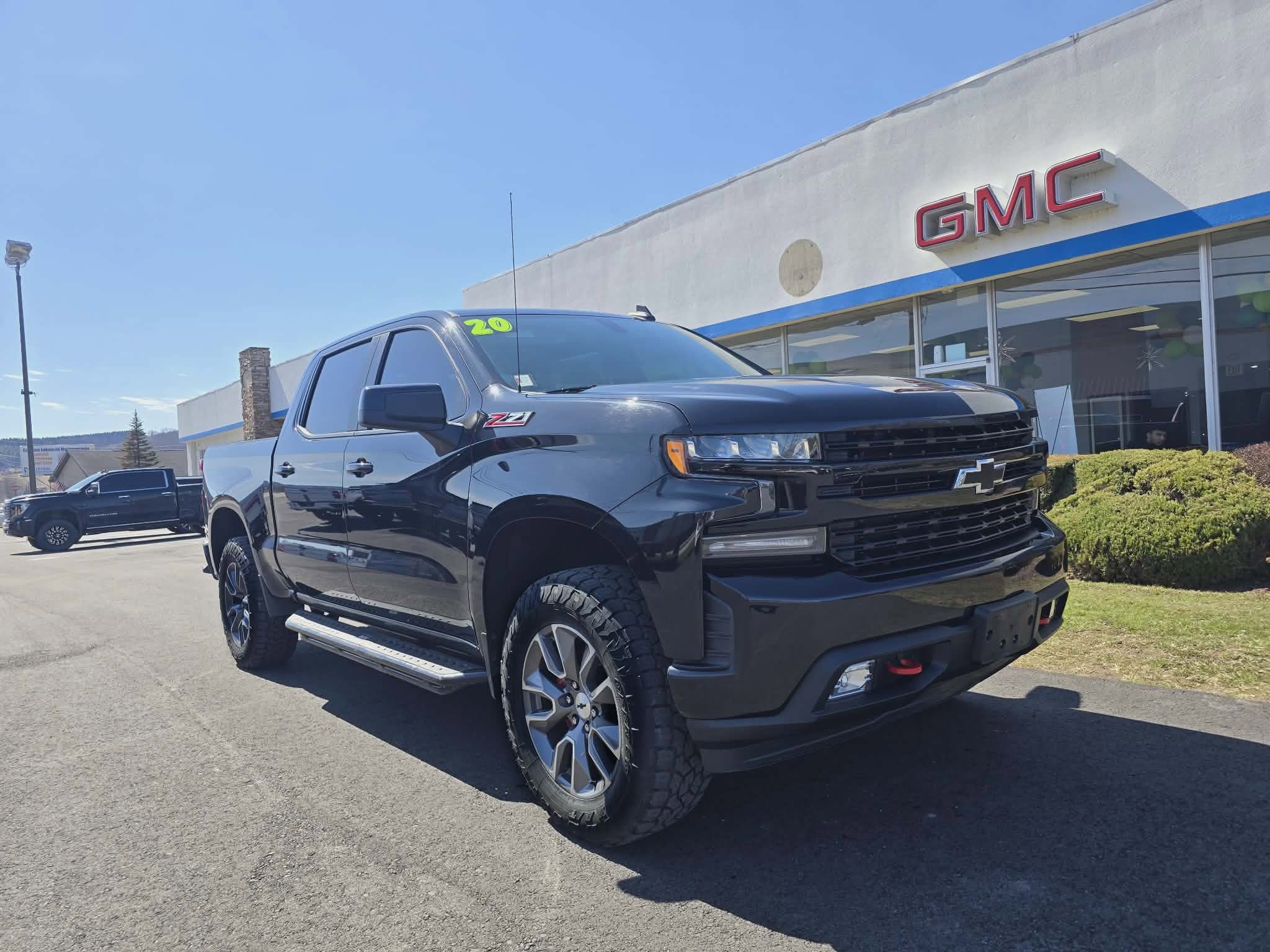 Used 2020 Chevrolet Silverado 1500 RST image 1