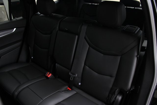 New 2025 Cadillac XT6 Luxury image 33