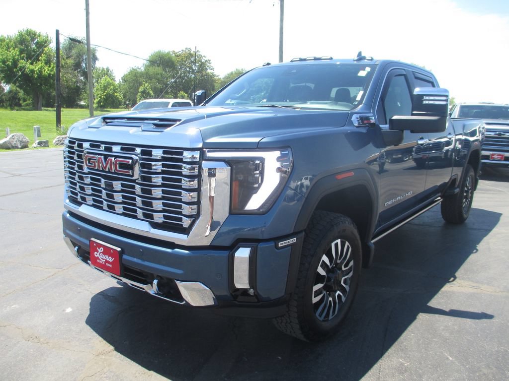 Certified 2025 GMC Sierra 3500 Denali w/ Denali Reserve Package AWD/4WD image 12