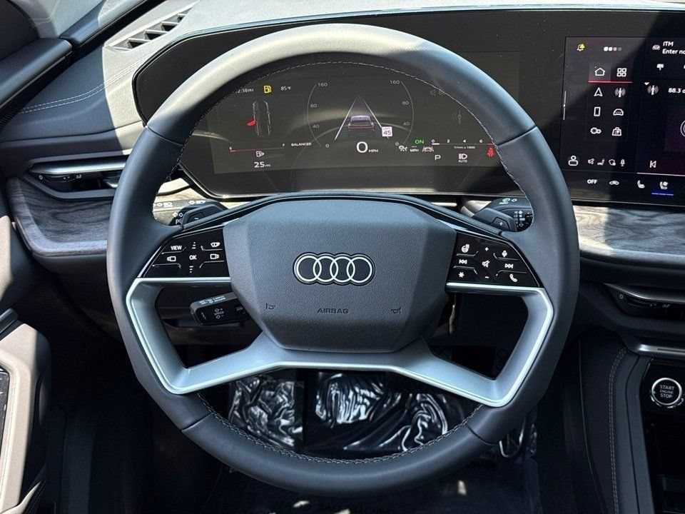 Certified 2025 Audi Q5 Premium Plus w/ Premium Plus AWD/4WD image 14