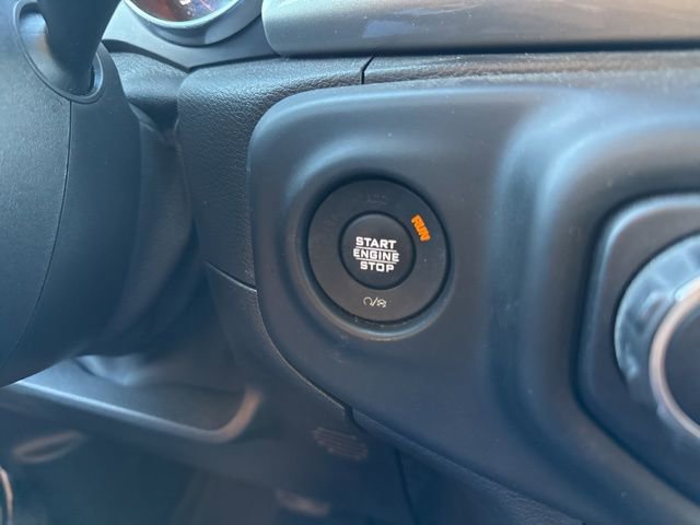 Used 2019 Jeep Wrangler Unlimited Sahara w/ LED Lighting Group image 19