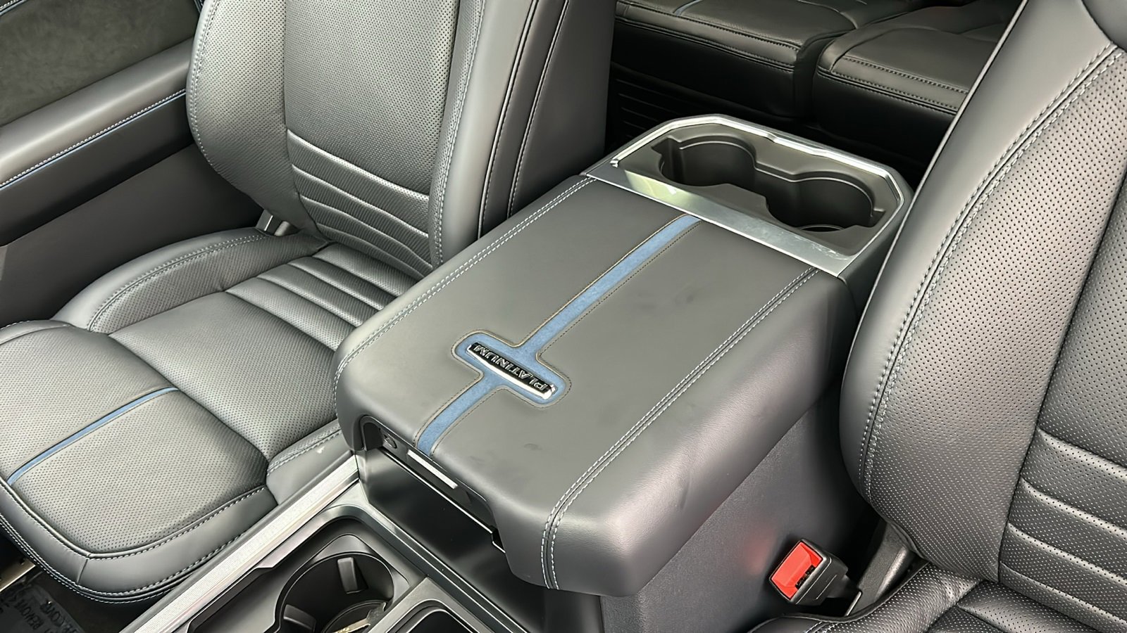 Used 2026 Ford F450 Platinum image 27