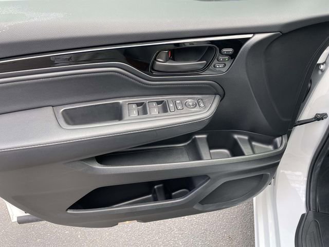 Used 2025 Honda Odyssey Touring image 13