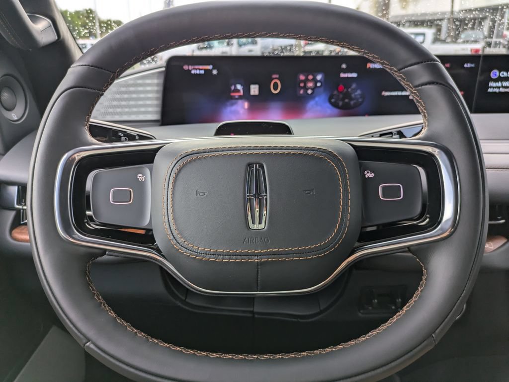 New 2027 Lincoln Navigator Black Label AWD/4WD image 30