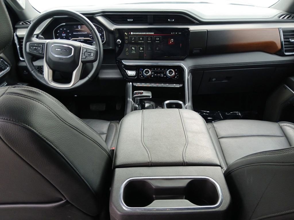 Used 2024 GMC Sierra 1500 Denali w/ Denali Reserve Package image 10