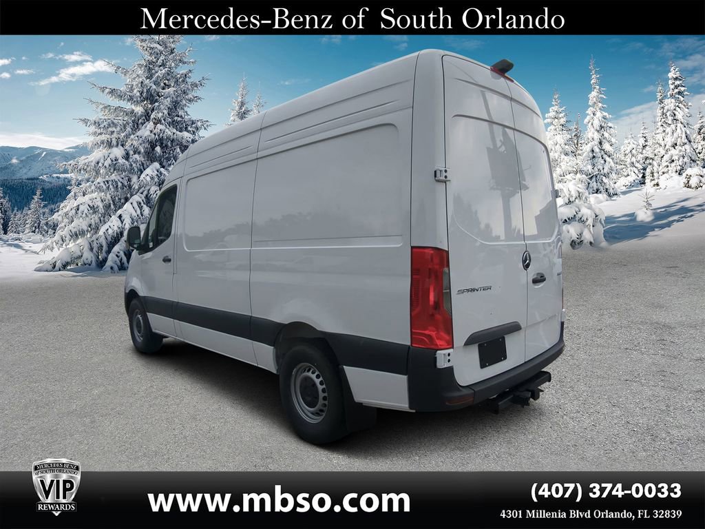 Used 2025 Mercedes-Benz Sprinter 2500 image 18