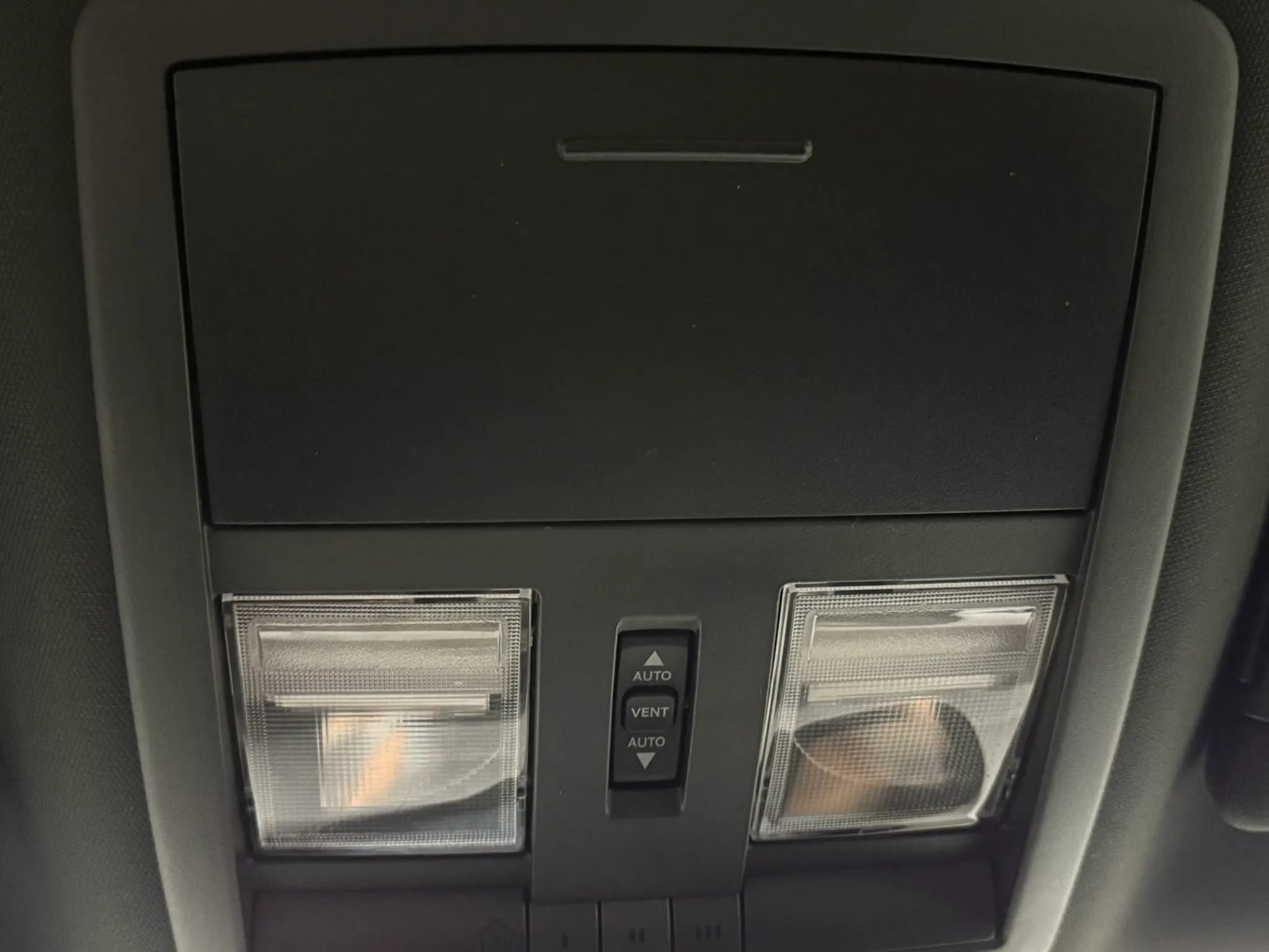 Used 2008 Dodge Challenger SRT8 image 33