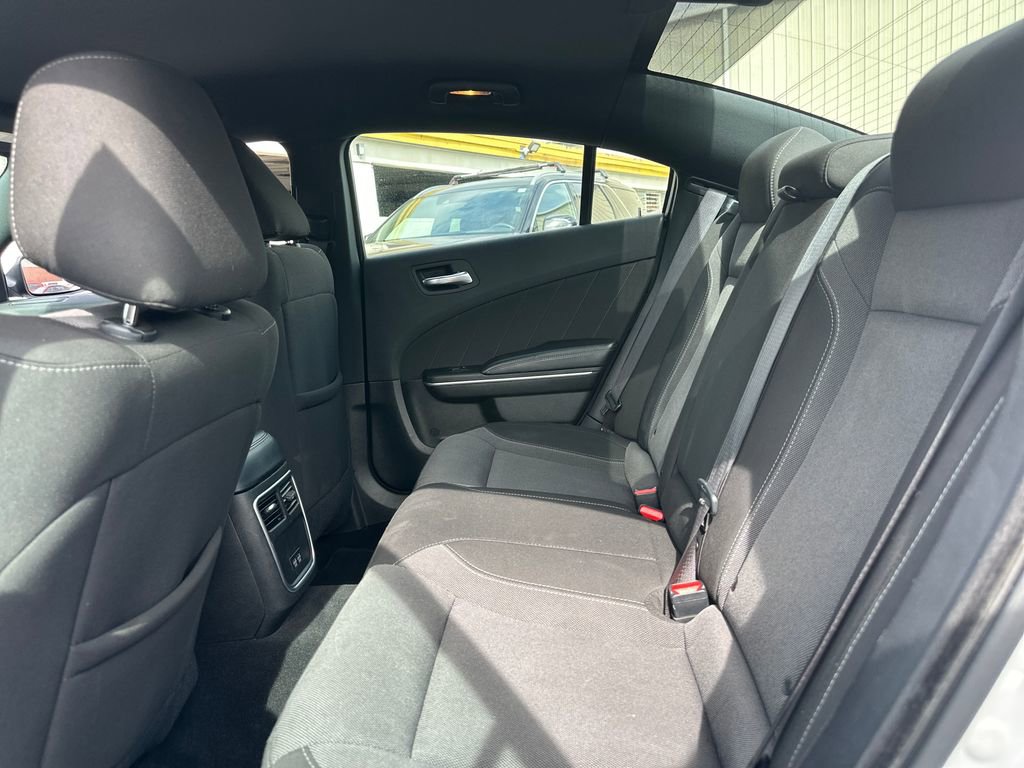 Used 2022 Dodge Charger SXT RWD image 15