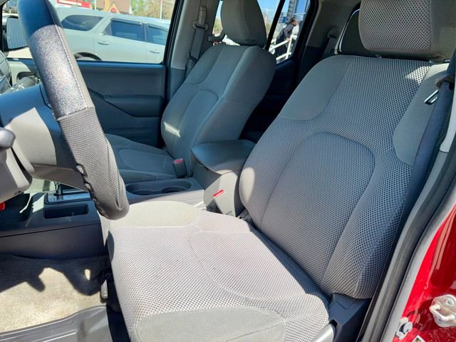 Used 2017 Nissan Frontier SV AWD/4WD image 12