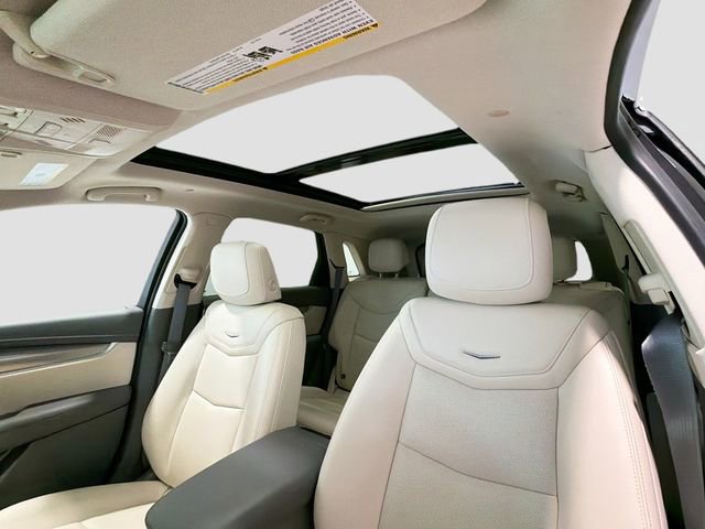 Used 2024 Cadillac XT5 Premium Luxury w/ Technology Package image 20