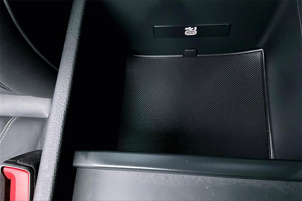 Used 2025 Audi Q5 2.0T Premium w/ Convenience Plus Package image 16