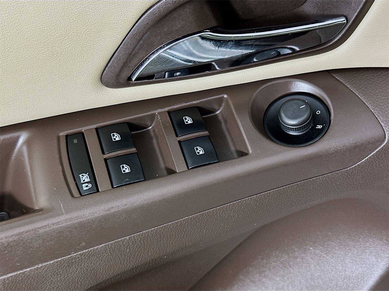 Used 2011 Chevrolet Cruze LTZ image 16