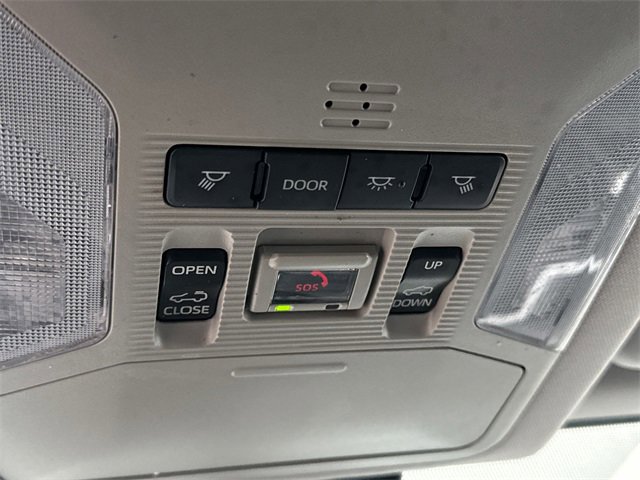 Used 2022 Toyota RAV4 XLE image 30