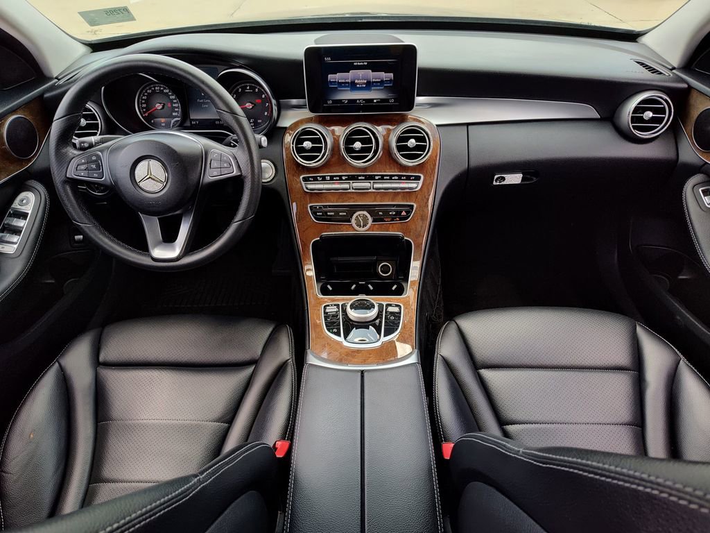 Used 2017 Mercedes-Benz C 300 Sedan image 24