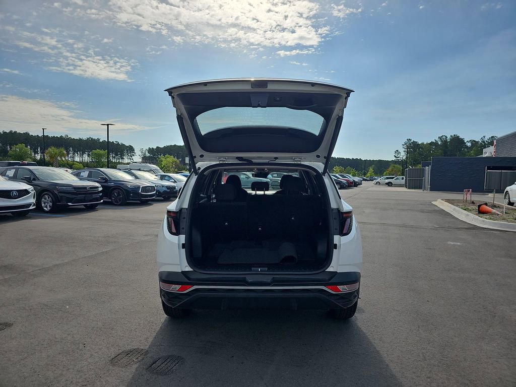 Used 2023 Hyundai Tucson SEL FWD image 17