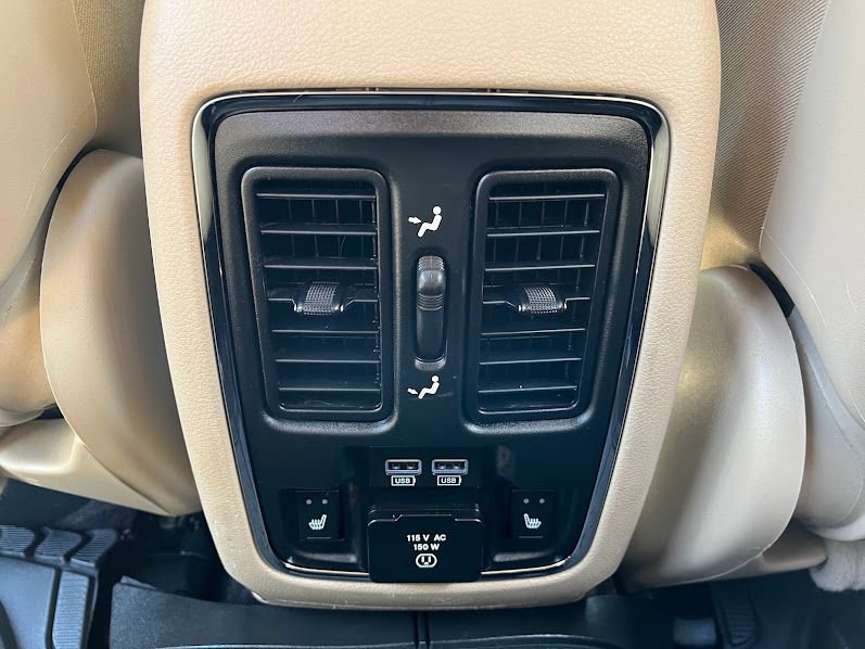 Used 2017 Jeep Grand Cherokee Limited AWD/4WD image 40
