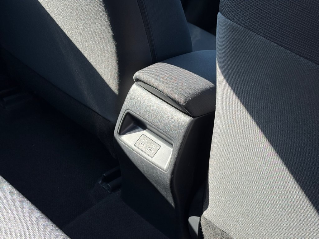 Certified 2025 Toyota Corolla LE w/ LE Premium Package FWD image 21