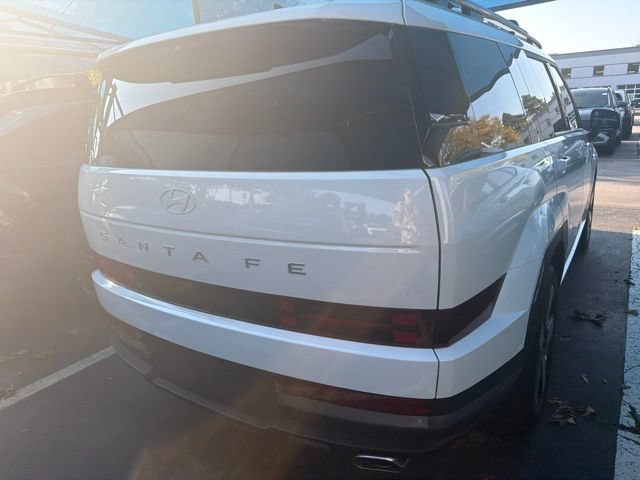 Used 2024 Hyundai Santa Fe Limited FWD image 10