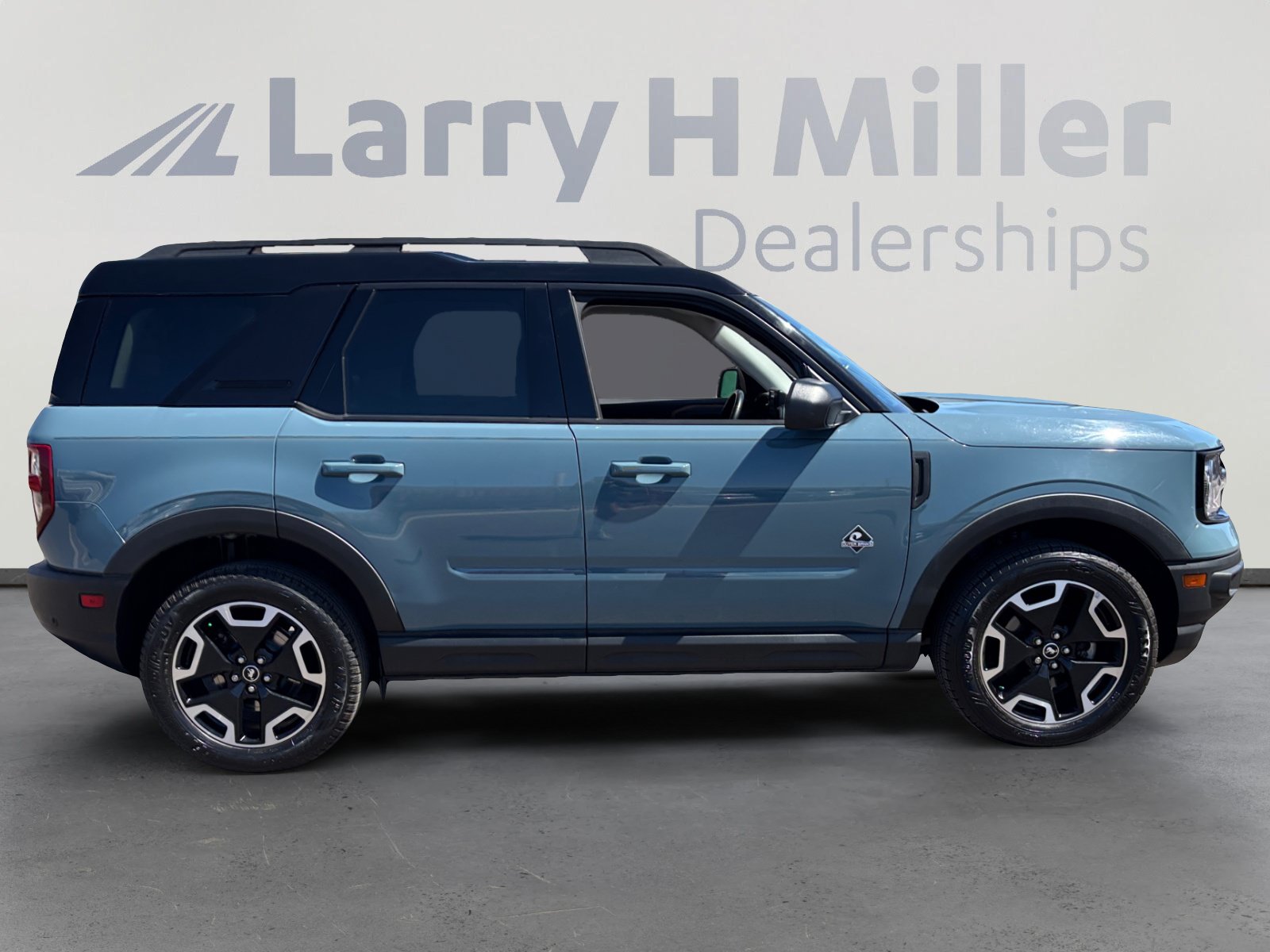 Used 2021 Ford Bronco Sport Outer Banks AWD/4WD image 6