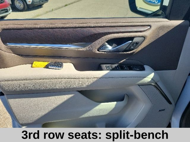 Used 2024 GMC Yukon XL Denali AWD/4WD image 19