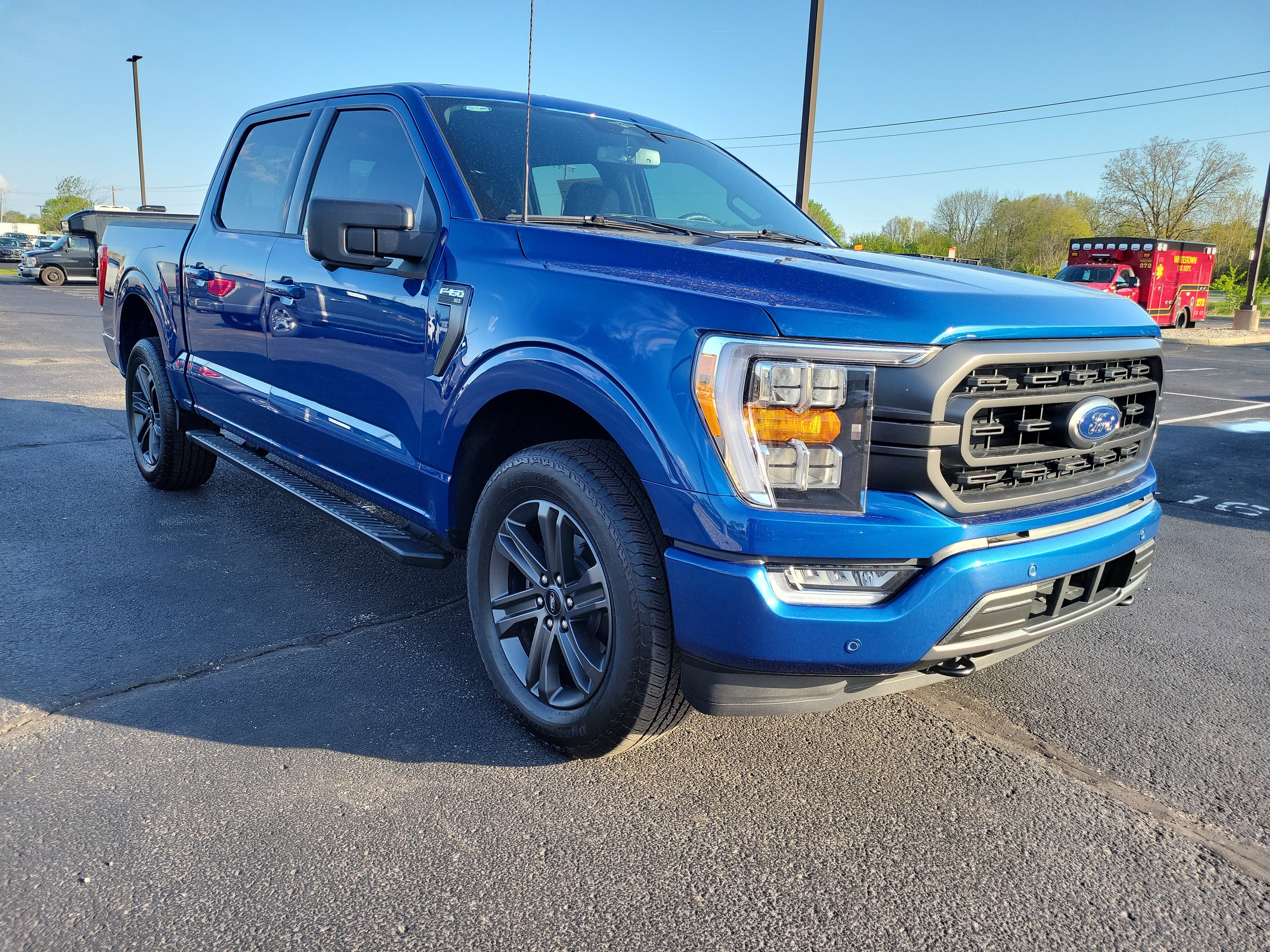 Used 2023 Ford F150 XLT w/ Equipment Group 302A High image 5