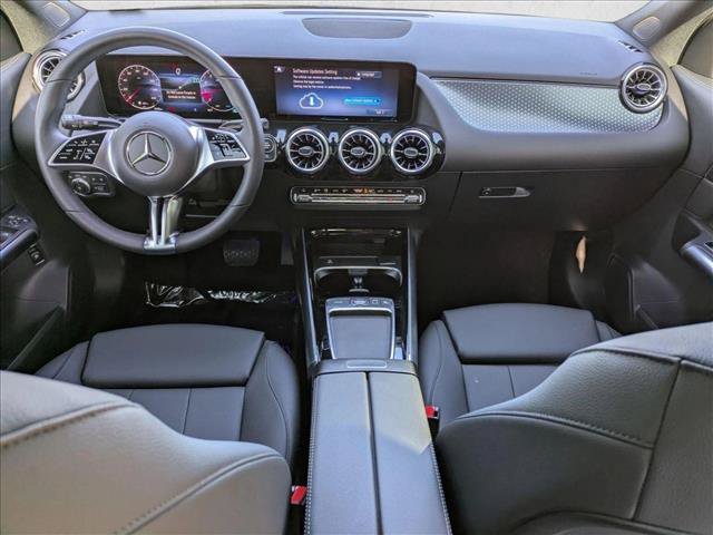 Certified 2026 Mercedes-Benz GLA 250 4MATIC image 17